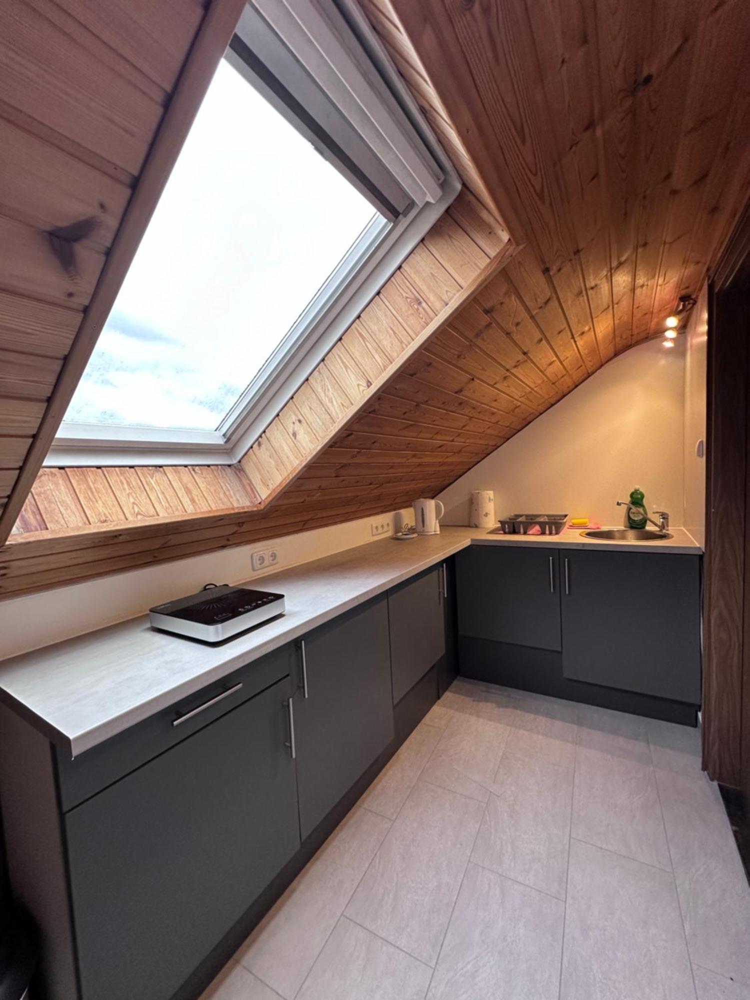 Beishan Appartements Nuernberg In Zentrum Dachgeschoss ภายนอก รูปภาพ